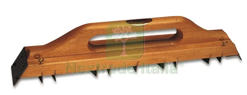 PIALLA PER GESSO RABOT art. 609 cm. 47x7 — Cemento, malte e collanti edili — rif. FERX.VIT332 PIALLA PER GESSO RABOT art. 609 cm. 47x7 — Cemento, malte e collanti edili — rif. FERX.VIT332