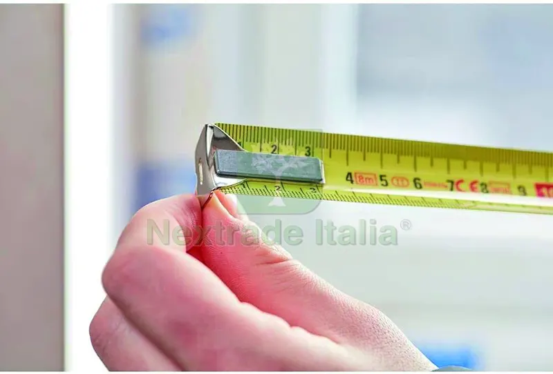 FLESSOMETRO POWERLOCK BLADE ARMOR mt. 8x25 mm. — Misurazione e taglio manuale — rif. FERX.VIT57475 — foto 3 FLESSOMETRO POWERLOCK BLADE ARMOR mt. 8x25 mm. — Misurazione e taglio manuale — rif. FERX.VIT57475 — foto 3