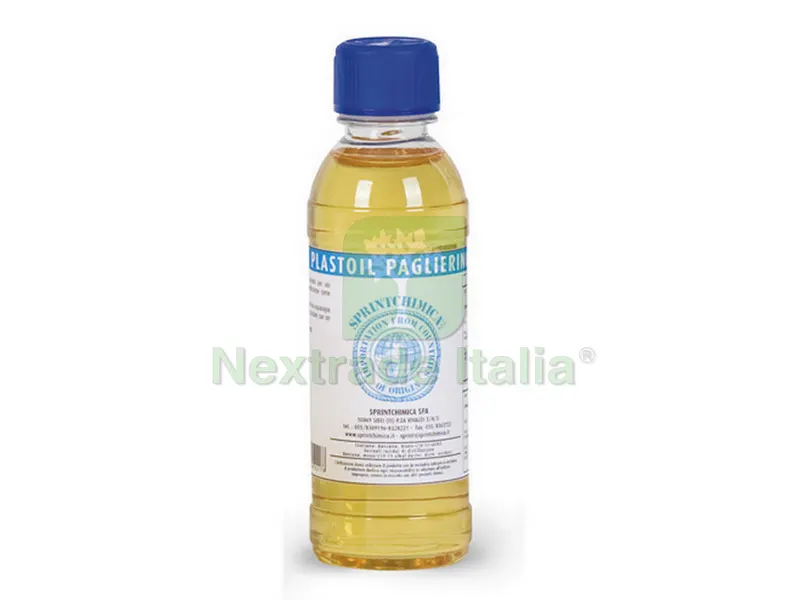 12PZ Olio Paglierino Chiaro Plastoil ml. 250 — Attrezzi da giardino — rif. FERX.VIT40810 12PZ Olio Paglierino Chiaro Plastoil ml. 250 — Attrezzi da giardino — rif. FERX.VIT40810