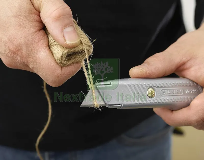 12PZ TAGLIERINO PROFESSIONALE lama mm. 18 CF. APPENDIBILE — Misurazione e taglio manuale — rif. FERX.VIT56316 — foto 2 12PZ TAGLIERINO PROFESSIONALE lama mm. 18 CF. APPENDIBILE — Misurazione e taglio manuale — rif. FERX.VIT56316 — foto 2