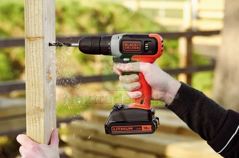 Black+Decker TRAPANO AVVITATORE A BATTERIA BCD001C1-QW 18 V 1 batteria 1,5 — Trapani e avvitatori — rif. FERX.VIT56232 — foto 3