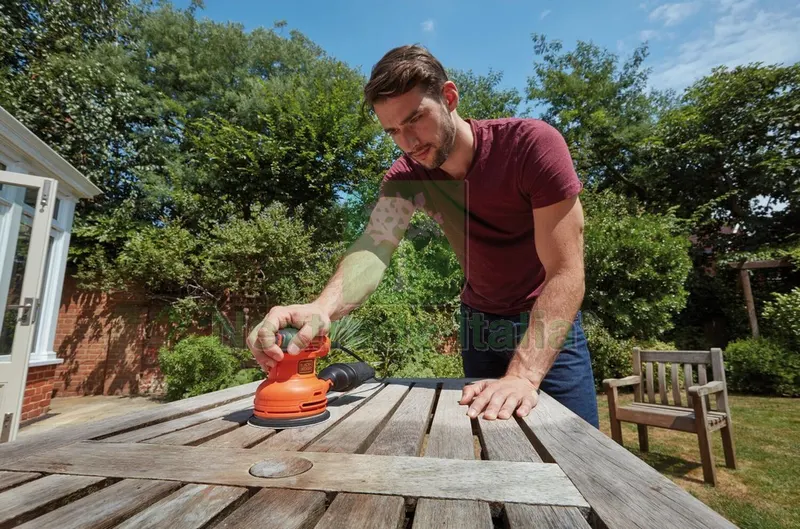 Black+Decker LEVIGATRICE ROTORBITALE BEW210-QS 230 W — Smerigliatrici e seghe — rif. FERX.VIT56257 — foto 3