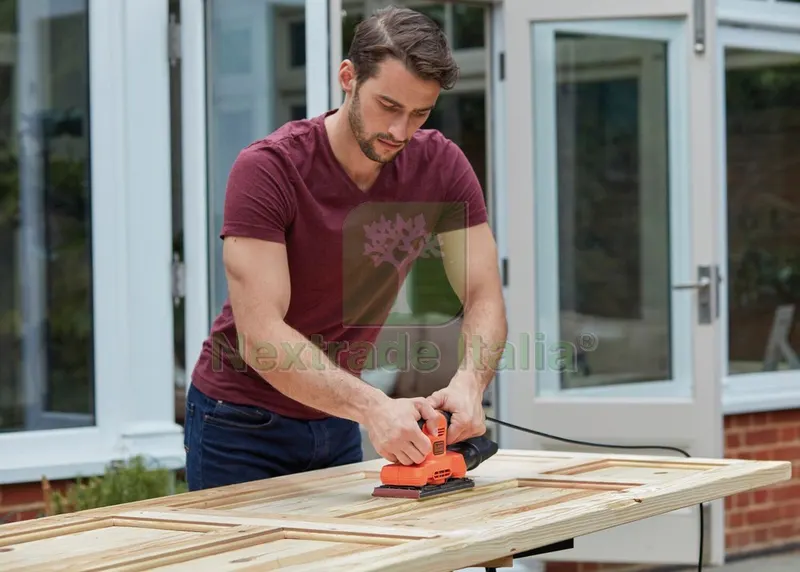 Black+Decker LEVIGATRICE ORBITALE 1/3 DI FOGLIO BEW220-QS 150 W — Smerigliatrici e seghe — rif. FERX.VIT56256 — foto 2