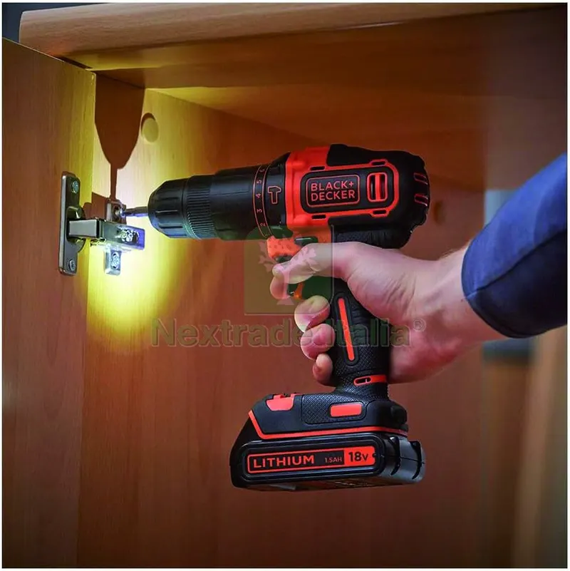 Black+Decker TRAPANO AVVITATORE A PERCUSSIONE BDCHD181B3A-QW 18V 3 batterie 1,5 Ah valig.+120 acc. — Trapani e avvitatori — rif. FERX.VIT57944 — foto 2 Black+Decker TRAPANO AVVITATORE A PERCUSSIONE BDCHD181B3A-QW 18V 3 batterie 1,5 Ah valig.+120 acc. — Trapani e avvitatori — rif. FERX.VIT57944 — foto 2