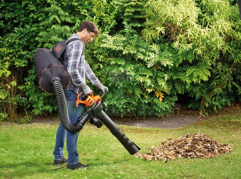Black+Decker Aspiratore Soffiatore Trituratore Elettrico BEBLV300 QS 3.000 — Attrezzi da giardino a motore — rif. FERX.VIT56211 — foto 3