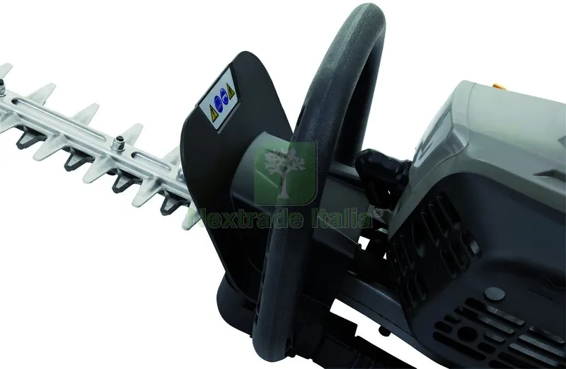 Tagliasiepi a Scoppio AHT 555 cc. 22,5 - lama cm. 70 - taglio cm. 55 — Attrezzi da giardino a motore — rif. FERX.VIT59982 — foto 2