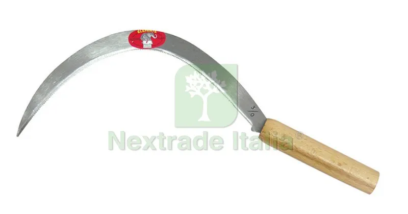 FALCIOLA CON DENTI mis. 3/0 — Attrezzi da giardino — rif. FERX.VIT3289 FALCIOLA CON DENTI mis. 3/0 — Attrezzi da giardino — rif. FERX.VIT3289