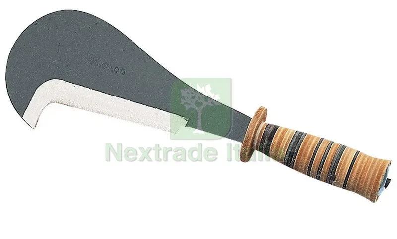 Roncola Monterotondo cm. 30 — Attrezzi da giardino — rif. FERX.VIT22308 Roncola Monterotondo cm. 30 — Attrezzi da giardino — rif. FERX.VIT22308