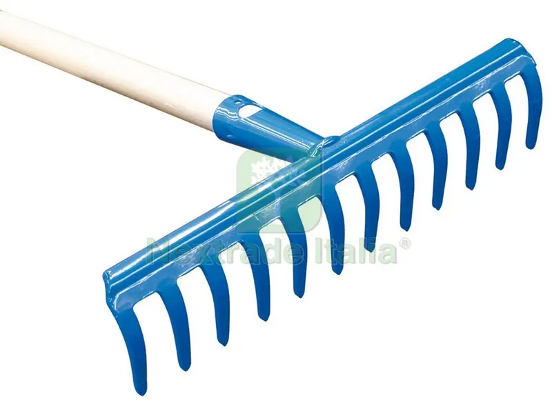RASTRELLO PER GIARDINO 12 denti con manico cm. 130 — Attrezzi da giardino — rif. FERX.VIT3339 RASTRELLO PER GIARDINO 12 denti con manico cm. 130 — Attrezzi da giardino — rif. FERX.VIT3339