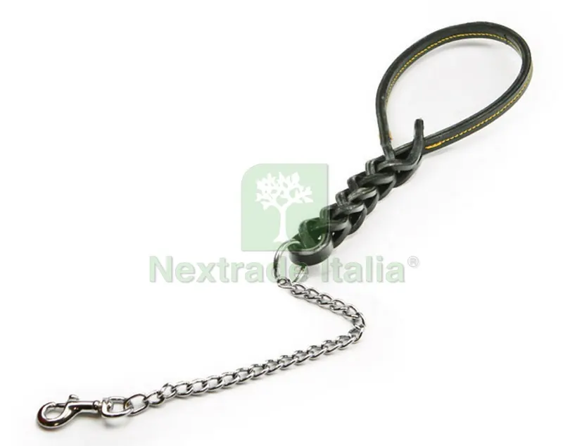 Guinzaglio in Cuoio Tripla Treccia con Catena cm. 60 col. Assortiti — Cani — rif. FERX.VIT30994 Guinzaglio in Cuoio Tripla Treccia con Catena cm. 60 col. Assortiti — Cani — rif. FERX.VIT30994