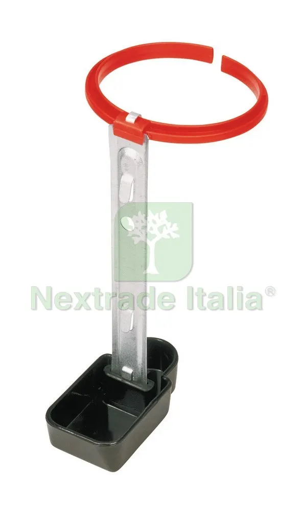 Abbeveratoio per Conigli Portabottiglia Aquadrink 2 pz. cm. 6x11x22 h — Mangimi e alimentazione — rif. FERX.VIT30726 Abbeveratoio per Conigli Portabottiglia Aquadrink 2 pz. cm. 6x11x22 h — Mangimi e alimentazione — rif. FERX.VIT30726