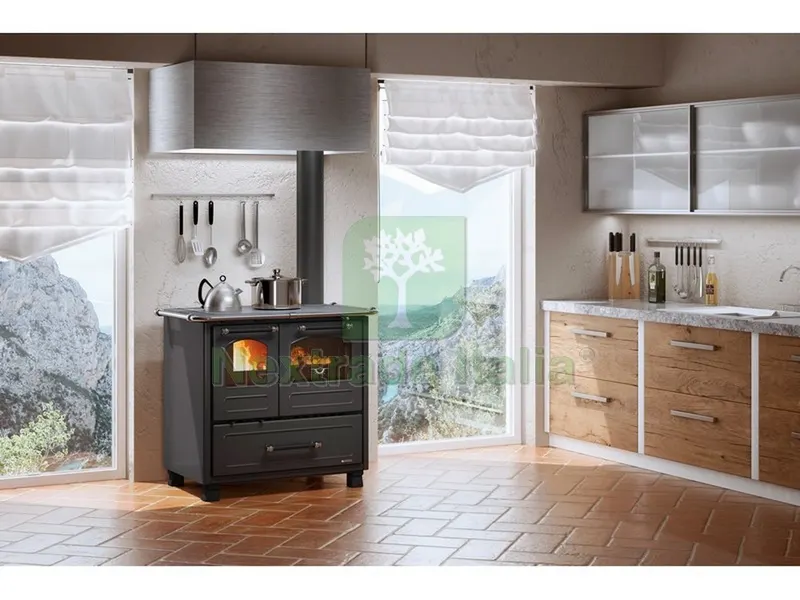 La Nordica CUCINA A LEGNA FAMILY 4,5 Col. Nero Antracite — Sanitari e ceramiche — rif. FERX.VIT49556 La Nordica CUCINA A LEGNA FAMILY 4,5 Col. Nero Antracite — Sanitari e ceramiche — rif. FERX.VIT49556