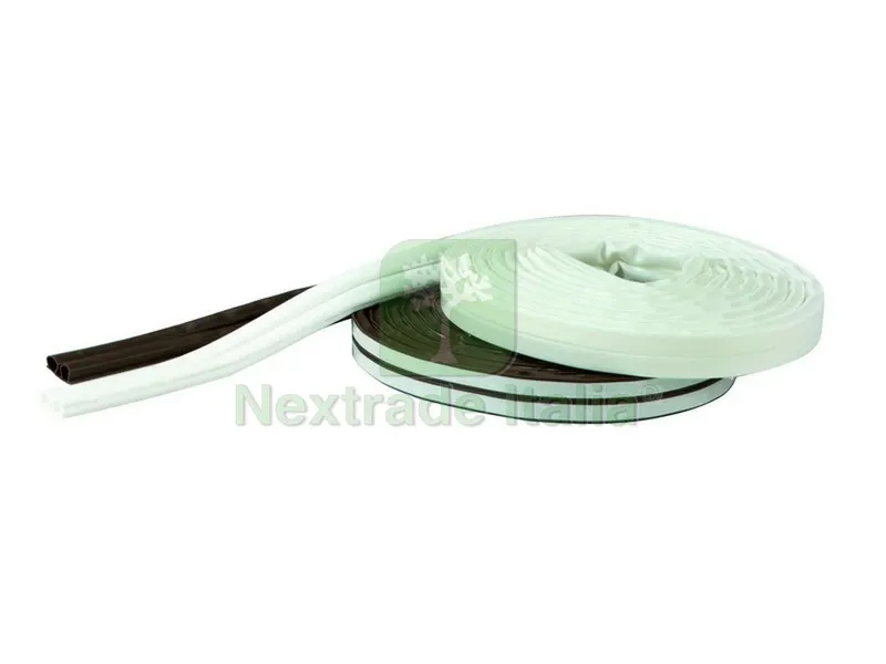 PARAFREDDO TERMOPLASTICO UNIVERSAL EVO mt. 6 col. Trasparente — Misurazione e taglio manuale — rif. FERX.VIT42883 PARAFREDDO TERMOPLASTICO UNIVERSAL EVO mt. 6 col. Trasparente — Misurazione e taglio manuale — rif. FERX.VIT42883
