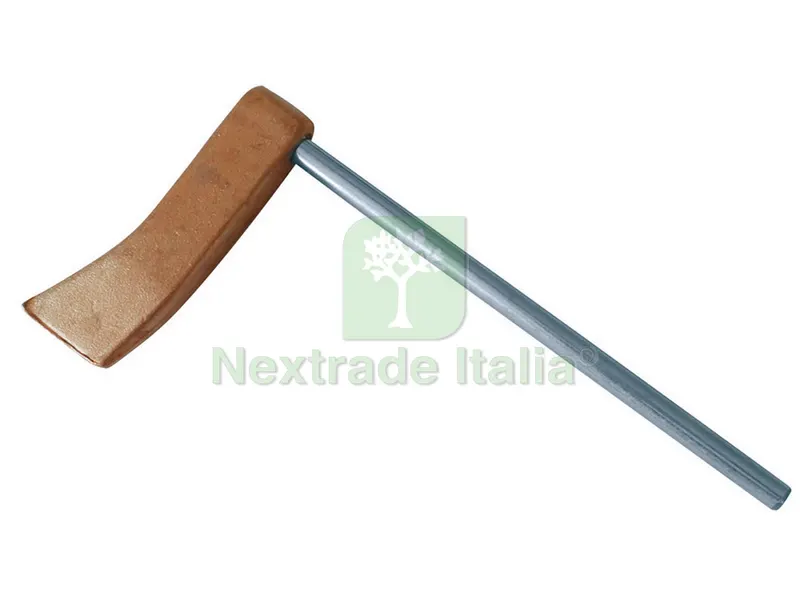 MAZZA IN RAME PER CANNELLO A GAS gr. 165 — Martelli e mazze — rif. FERX.VIT35897 MAZZA IN RAME PER CANNELLO A GAS gr. 165 — Martelli e mazze — rif. FERX.VIT35897