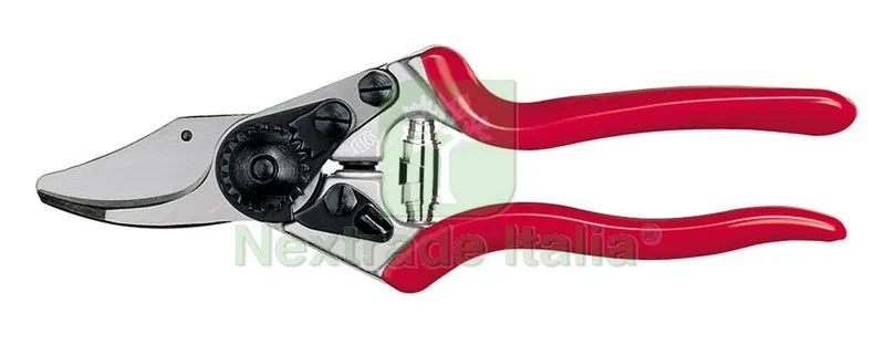FORBICI PER POTATURA MOD. 6 cm. 19,5 — Attrezzi da giardino — rif. FERX.VIT24726 FORBICI PER POTATURA MOD. 6 cm. 19,5 — Attrezzi da giardino — rif. FERX.VIT24726