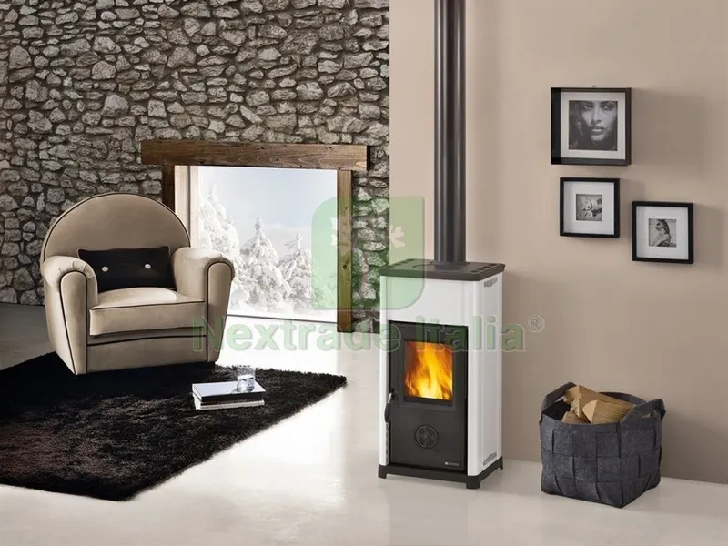 La Nordica STUFA A LEGNA TEA Col. Bianco — Stufe e camini — rif. FERX.VIT49531 La Nordica STUFA A LEGNA TEA Col. Bianco — Stufe e camini — rif. FERX.VIT49531