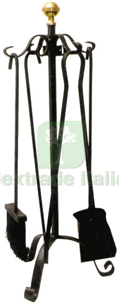 ATTREZZATURE PER CAMINETTI mod. AREZZO H. cm. 52 — Tempo libero outdoor — rif. FERX.VIT2999 ATTREZZATURE PER CAMINETTI mod. AREZZO H. cm. 52 — Tempo libero outdoor — rif. FERX.VIT2999