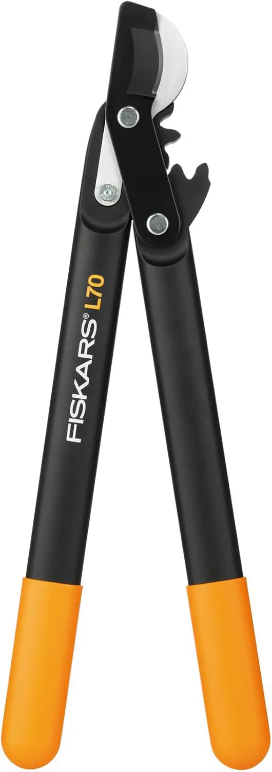 Fiskars Troncarami Powergear Bypass Uncino L70 cm. 45 — Attrezzi da giardino — rif. FERX.VIT60901 Fiskars Troncarami Powergear Bypass Uncino L70 cm. 45 — Attrezzi da giardino — rif. FERX.VIT60901
